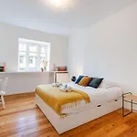 Huswell - Central \'The Crown\' Apartment In Ghent